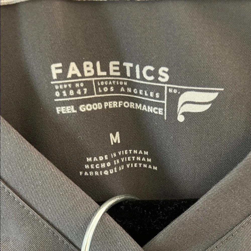 Fabletics Dark Gray Scrubs Set - Picture 2 of 7